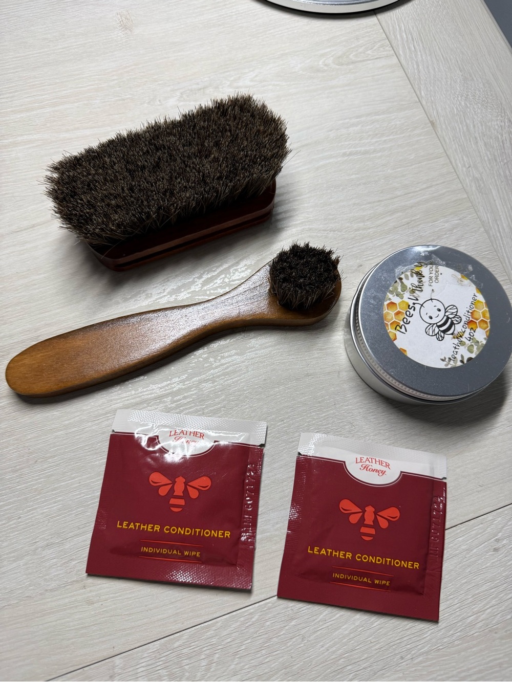 NEW Leather Care Kit Horsehair brushes, Leather Conditioner & Leather Honey Wipe